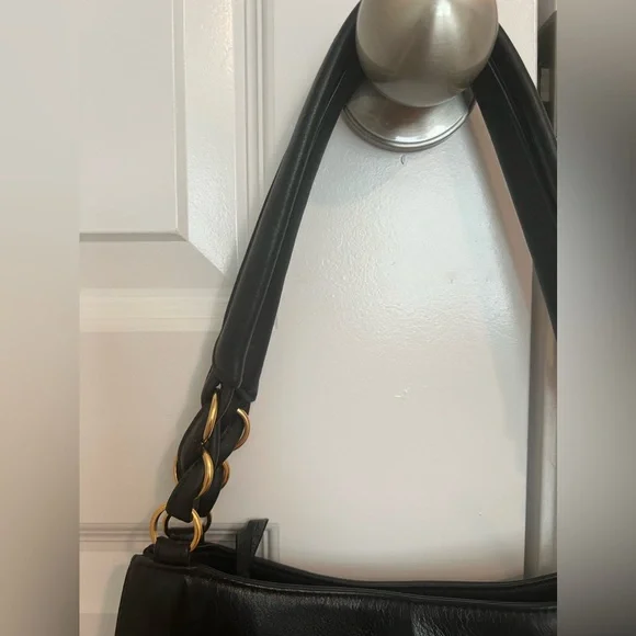 Roberta Di Camerino Black Leather Shoulder Purse ITALY - Picture 3 of 16